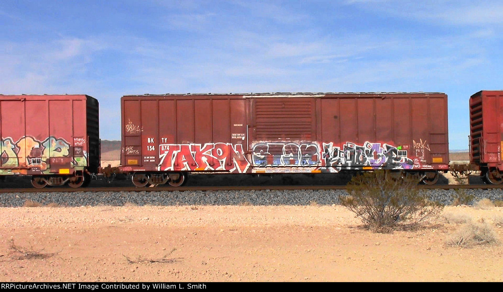 EB Manifest Frt at Erie NV W-Pshr -66